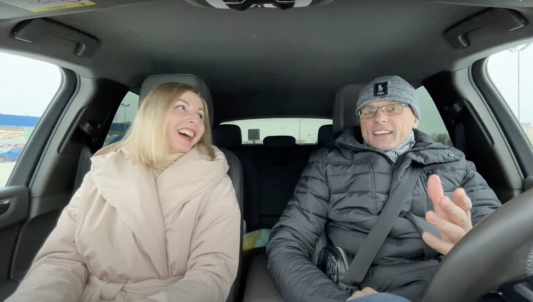 Видео поздравление от Анатолия Кузнецова с Наступающим 2022 годом!