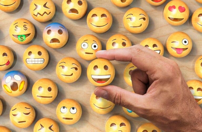 Эмодзи в сниппете Яндекса и их влияние на ранжирование